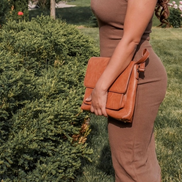 Solid Ribbed Brown Dress - Picture 3 of 3